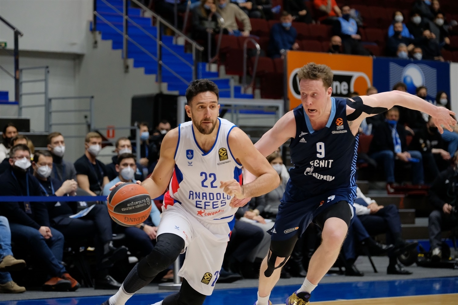 vasilije-micic-anadolu-efes-istanbul-eb21_1.jpg